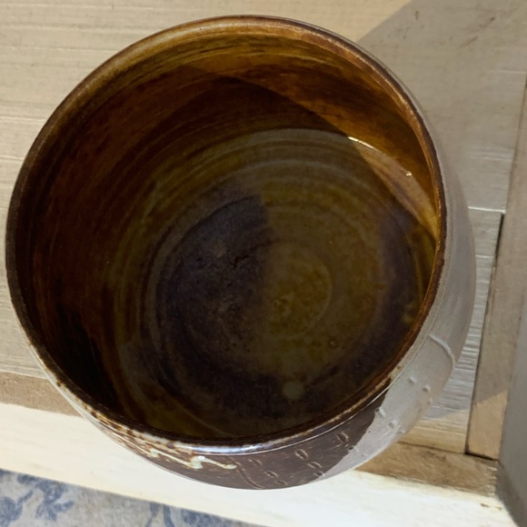 Beige Brown Ceramic Textured Planter - Picture 8 of 14